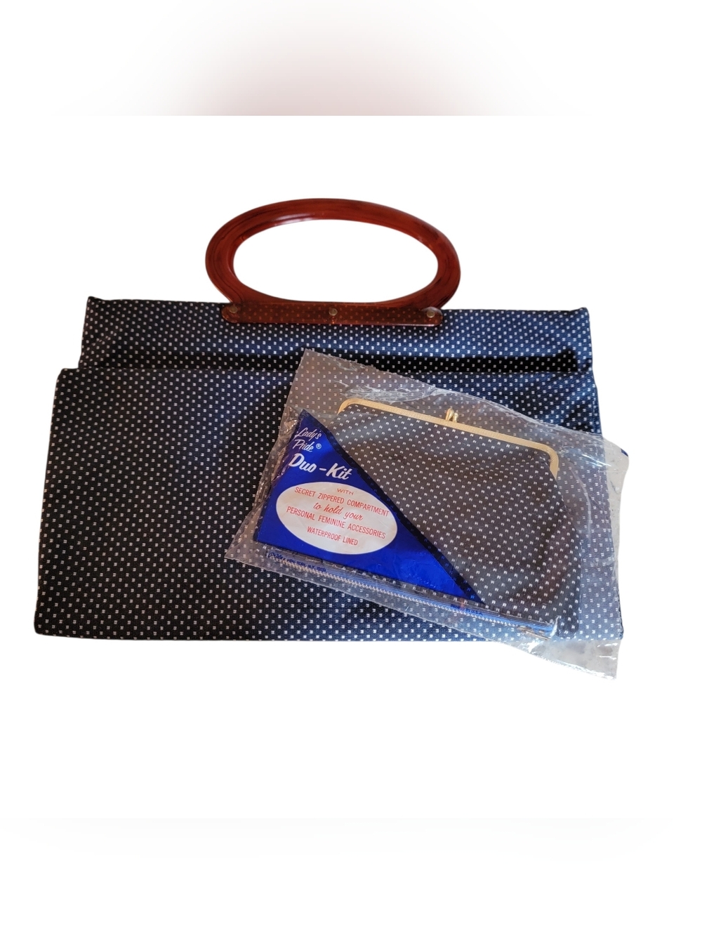 NOS‎ Vintage 1970s Lady’s Pride Navy Polka Dot Foldable Tote Bag Lucite Handles
